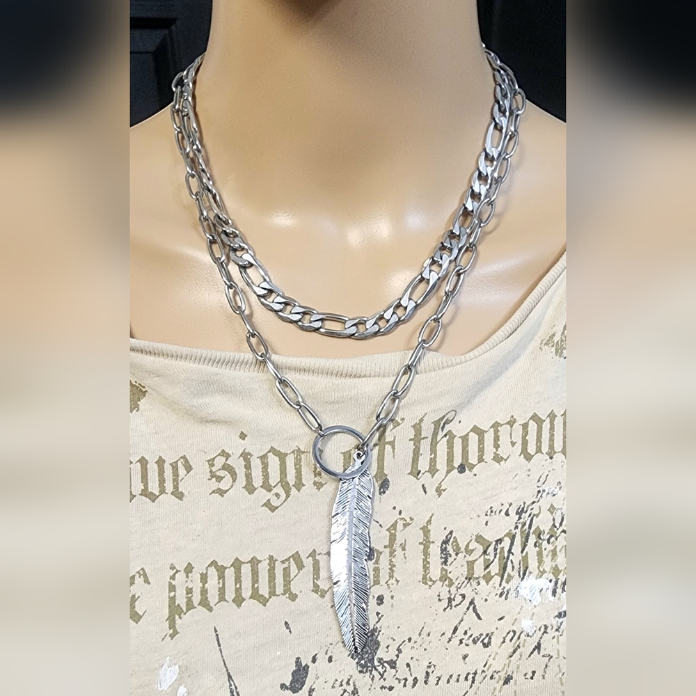**NEW**NEVER WORN STAINLESS STEEL RHODIUM PLATED Chain Leaf Y Necklace